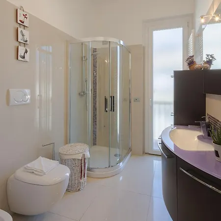 Apartment Your Family House In Florence
